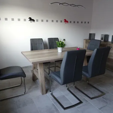 Haus Am Sonnenberg アパート *