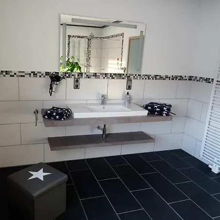 Haus Am Sonnenberg アパート