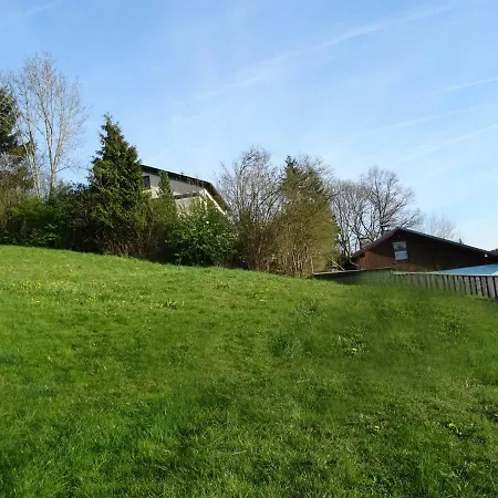 Haus Am Sonnenberg アパート